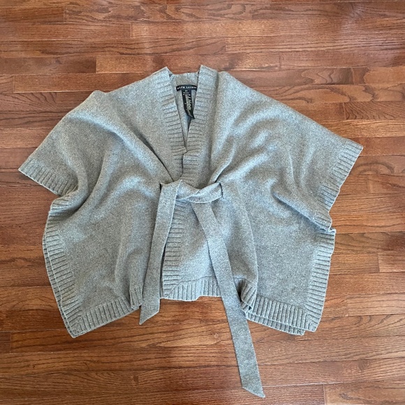 Ralph Lauren Black Label Grey Cashmere/Wool tie through Cape/Wrap xs/s